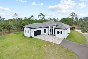 2313 6th Ave SE, Naples, FL 34117 - Photo 2
