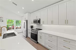 4775 Europa Dr, Naples, FL 34105 - Photo 20