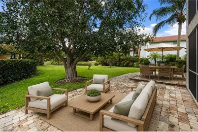 4775 Europa Dr, Naples, FL 34105 - Photo 12