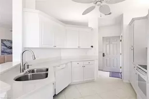 5870 3 Iron Dr, Naples, FL 34110 - Photo 4
