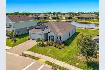 8792 Cascade Price Cir, North Fort Myers, FL 33917 - Photo 32