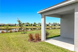 8792 Cascade Price Cir, North Fort Myers, FL 33917 - Photo 14
