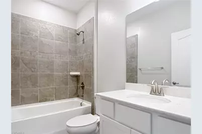 8792 Cascade Price Cir, North Fort Myers, FL 33917 - Photo 28