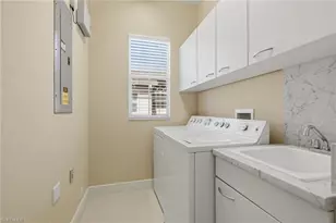 806 Regency Reserve Cir, Naples, FL 34119 - Photo 28