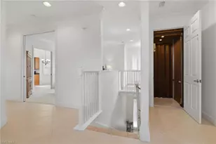 806 Regency Reserve Cir, Naples, FL 34119 - Photo 26