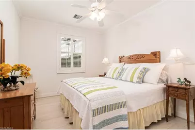 362 2nd Ave N, Naples, FL 34102 - Photo 32