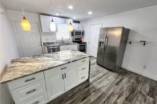 5201 Glenlivet Rd, Fort Myers, FL 33907 - Photo 2