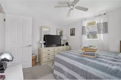 9044 Somerset Ln, Bonita Springs, FL 34135 - Photo 20