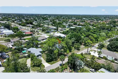 9044 Somerset Ln, Bonita Springs, FL 34135 - Photo 44