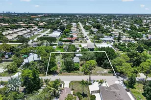 9044 Somerset Ln, Bonita Springs, FL 34135 - Photo 1