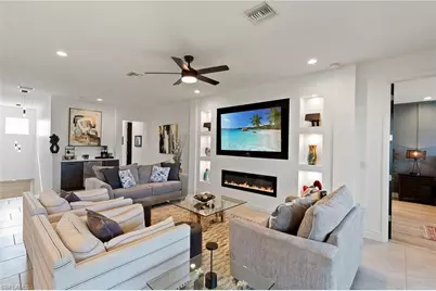 2567 Seychelles Dr #207, Naples, FL 34112 - Photo 22