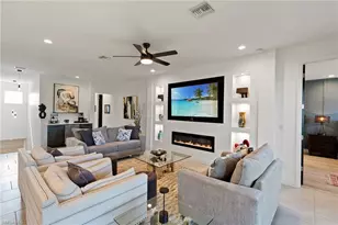 2567 Seychelles Dr, Naples, FL 34112 - Photo 22