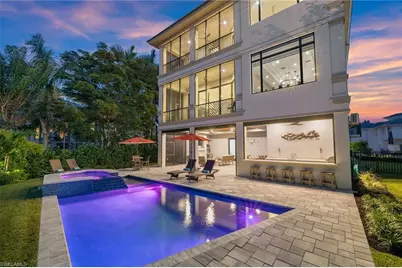 211 San Mateo Dr, Bonita Springs, FL 34134 - Photo 26