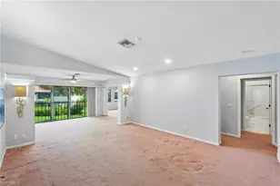 1100 9th St S, Naples, FL 34102 - Photo 10