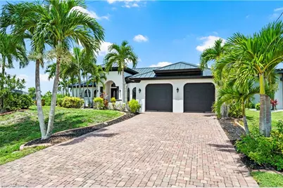 506 NW 32nd Pl, Cape Coral, FL 33993 - Photo 2