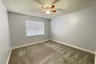 7818 Bristol Cir, Naples, FL 34120 - Photo 16