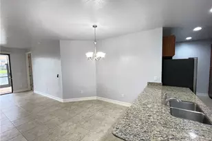 7818 Bristol Cir, Naples, FL 34120 - Photo 6