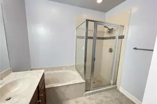 7818 Bristol Cir, Naples, FL 34120 - Photo 10