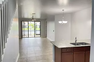 7818 Bristol Cir, Naples, FL 34120 - Photo 2