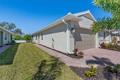 1093 Tranquil Brook Dr, Naples, FL 34114 - Photo 2