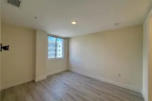 26589 Rosewood Pointe Dr, Bonita Springs, FL 34135 - Photo 10