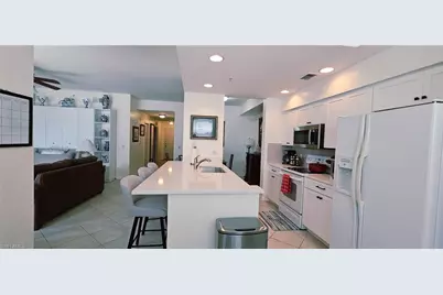 16615 Lake Circle Dr #427, Fort Myers, FL 33908 - Photo 14