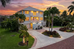 200 Topanga Dr, Bonita Springs, FL 34134 - Photo 4
