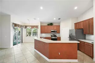 1626 Tarpon Bay Dr S, Naples, FL 34119 - Photo 8