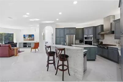 27231 Lakeway Ct, Bonita Springs, FL 34134 - Photo 4