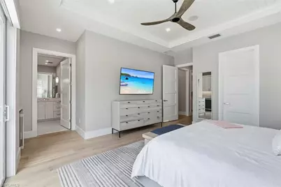 888 10th Ave S, Naples, FL 34102 - Photo 22