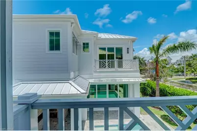 888 10th Ave S, Naples, FL 34102 - Photo 36