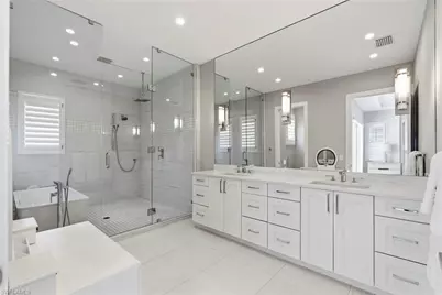 888 10th Ave S, Naples, FL 34102 - Photo 24