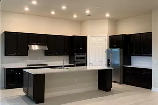 9108 Snowy Owl Wy, Naples, FL 34120 - Photo 6