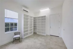558 Avellino Isles Cir, Naples, FL 34119 - Photo 30