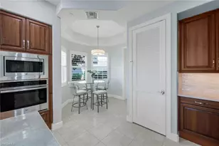 558 Avellino Isles Cir, Naples, FL 34119 - Photo 16