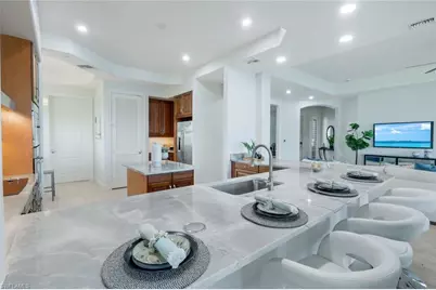 558 Avellino Isles Cir #14102, Naples, FL 34119 - Photo 12
