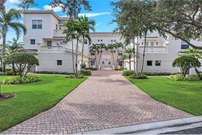 558 Avellino Isles Cir #14102, Naples, FL 34119 - Photo 1