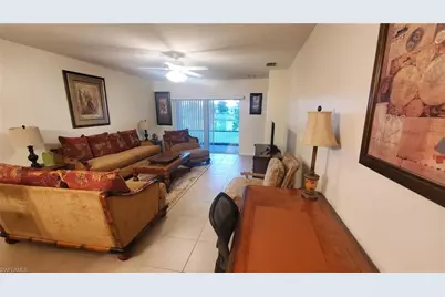 10709 Crossback Ln, Lehigh Acres, FL 33936 - Photo 4