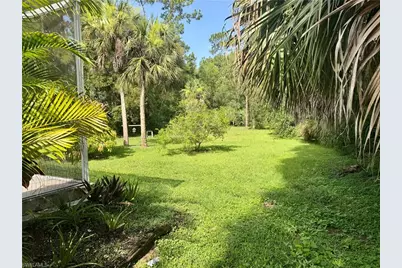 461 1st St NW, Naples, FL 34120 - Photo 44