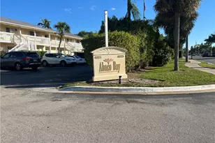 4603 Bayshore Dr, Naples, FL 34112 - Photo 18