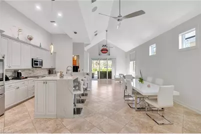 3005 Coco Ave, Naples, FL 34112 - Photo 36