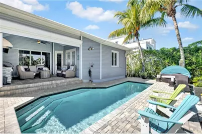 3005 Coco Ave, Naples, FL 34112 - Photo 10