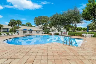 788 Willowbrook Dr, Naples, FL 34108 - Photo 18