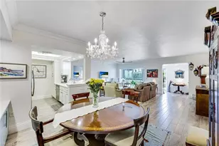 788 Willowbrook Dr, Naples, FL 34108 - Photo 4