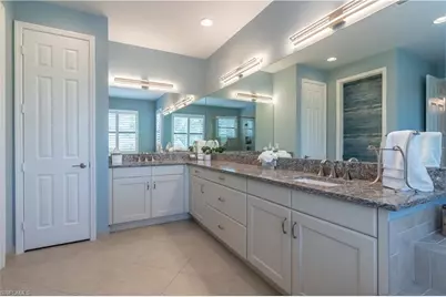 4347 Aurora St, Naples, FL 34119 - Photo 14