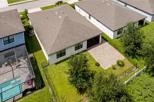 10795 Marlberry Way, North Fort Myers, FL 33917 - Photo 4