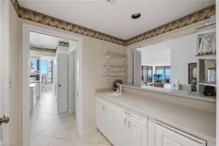 4301 Gulf Shore Blvd N, Naples, FL 34103 - Photo 16