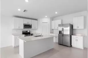 17289 Cantu Ct, North Fort Myers, FL 33917 - Photo 2