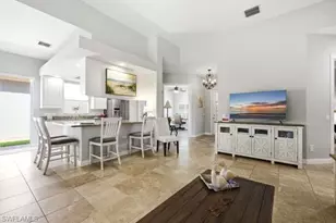 2314 Heydon Cir W, Naples, FL 34120 - Photo 10