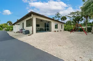 328 16th Ave NW, Naples, FL 34120 - Photo 36